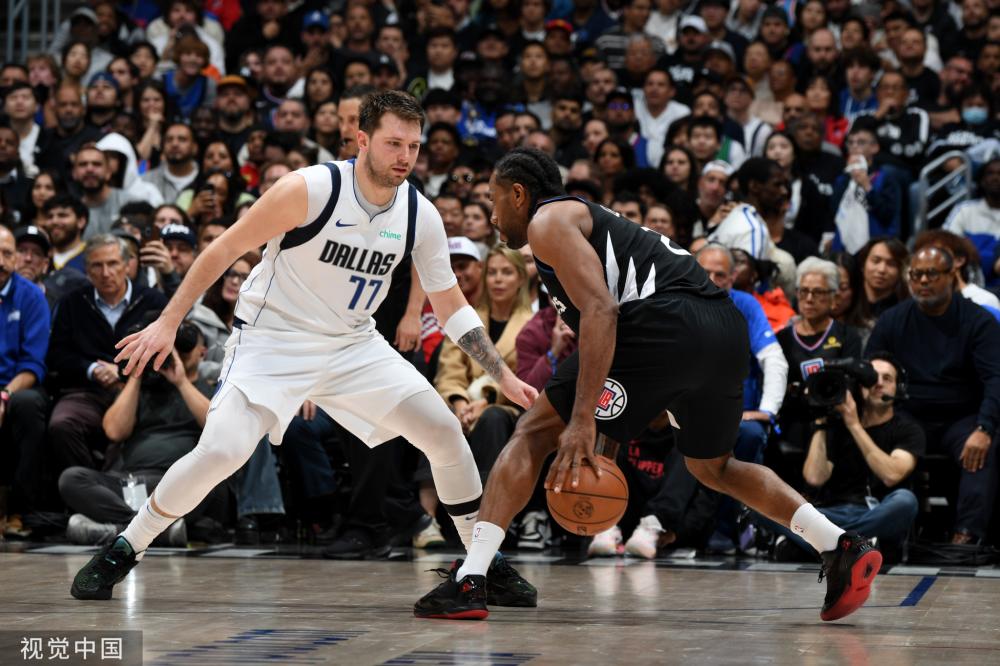 年轻球员以 年轻球员以