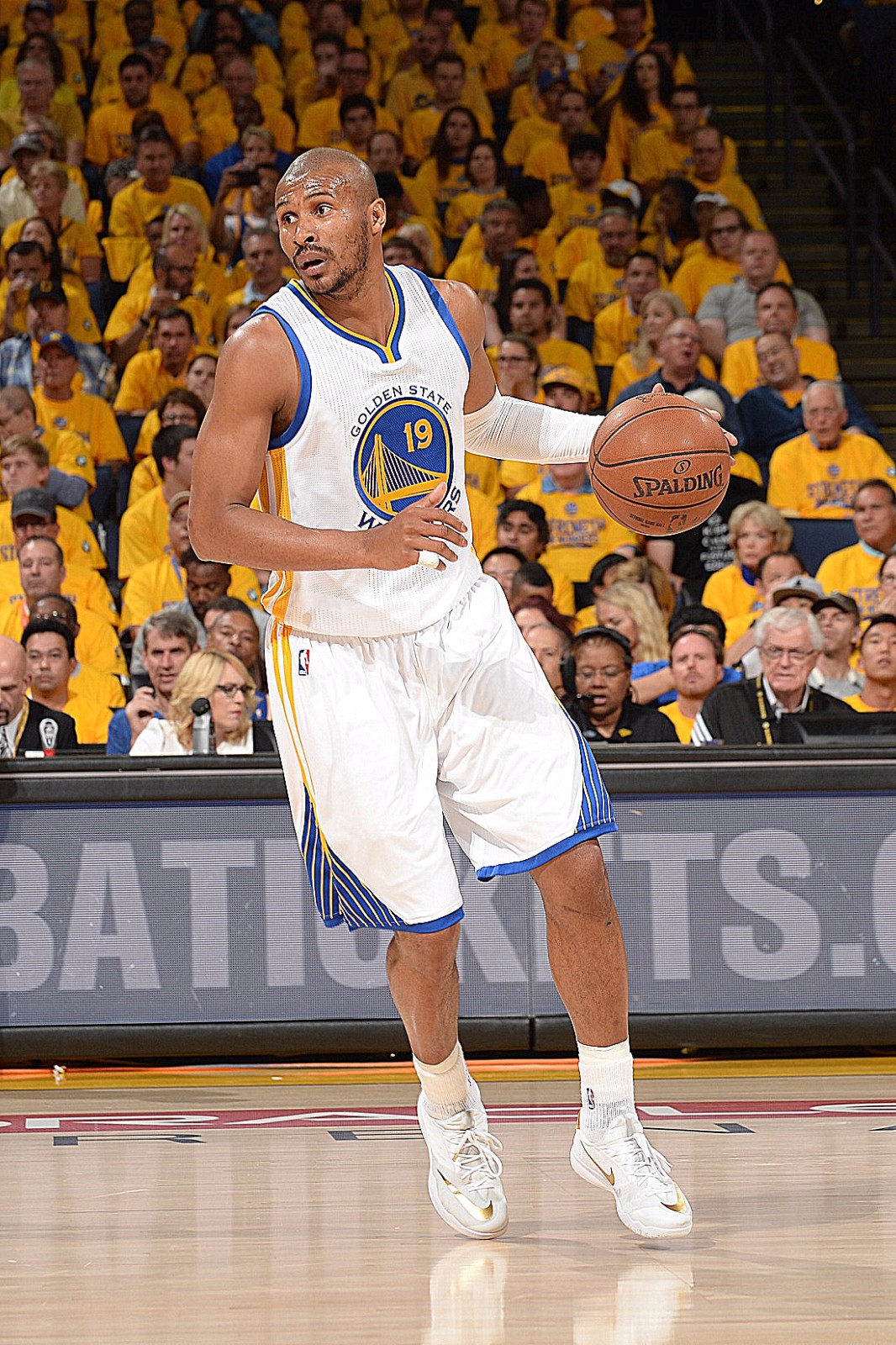 据多方媒体 据多方媒体