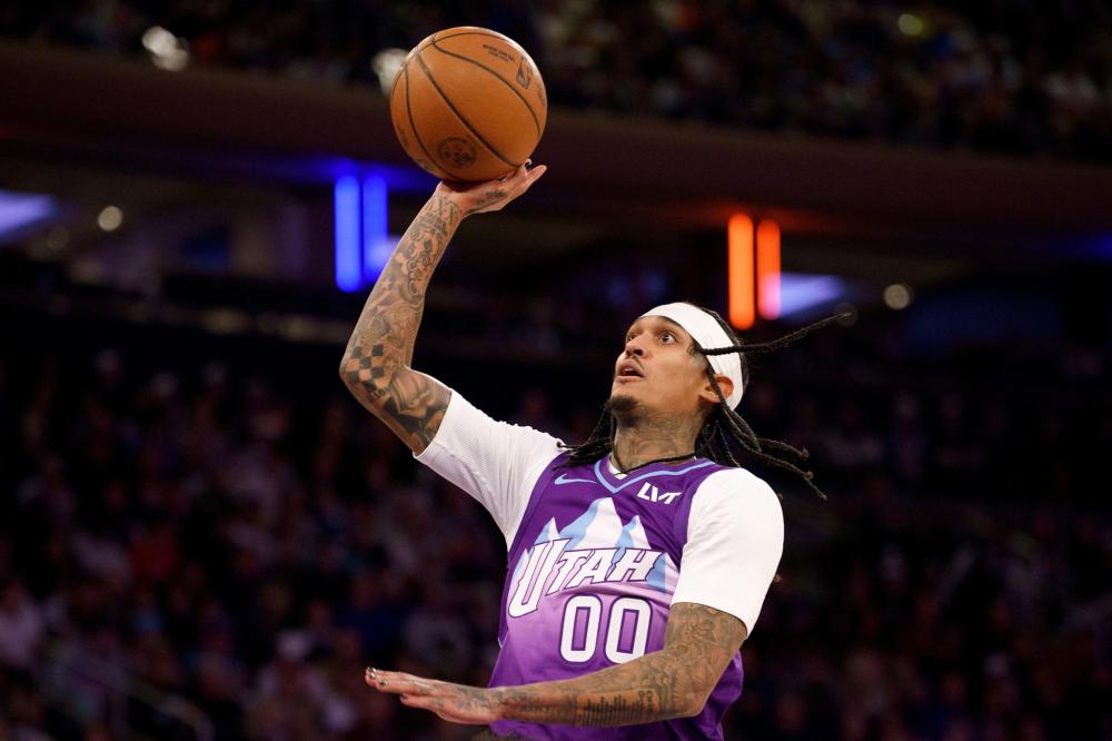 击败多位世 击败多位世