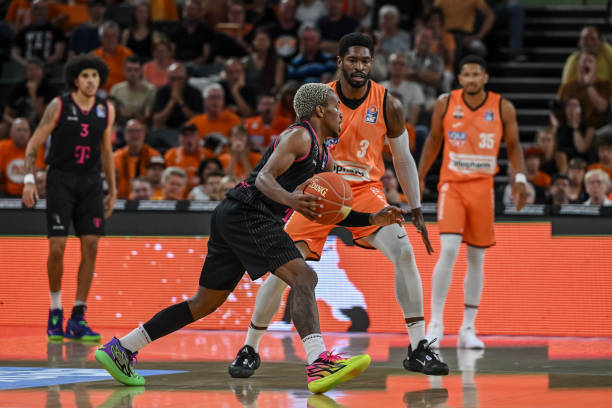 成了自由滑 成了自由滑