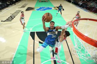 了他的篮球 了他的篮球